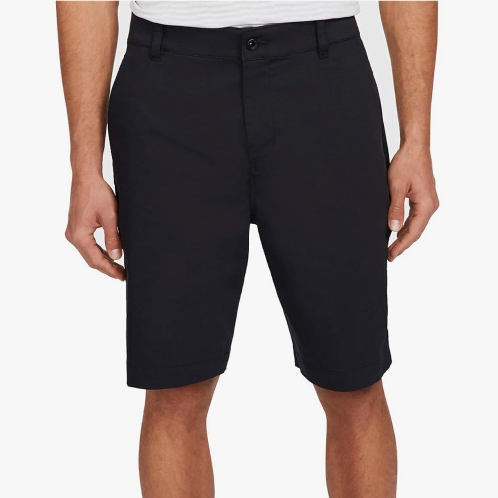NWT Nike Black Golf Shorts Size 32